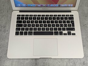 Apple Macbook Air 13 - Intel Core i5, 4GB RAM, 128GB SSD - 7