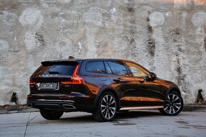 Volvo V60 Cross Country D4 2.0L Cross Country Geartronic AWD - 7