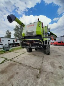 Predám Claas Lexion 670 - 7