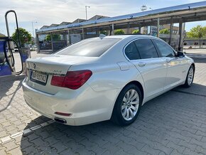 BMW Rad 7 740d xDrive - 7