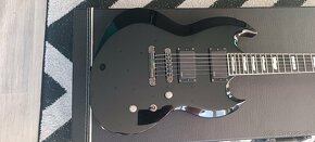 Predám elektrickú gitaru ESP Standard Viper Black 2009 - 7