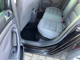 Predám / Vymením VW Golf V 4x4  2,0TDi 103kw,6R - 7