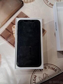 IPhone XR kapacita baterie 100% - 7