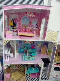 Barbie domXL+ zdarma 3 kusy Barbie - 7