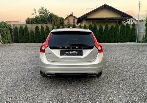 VOLVO V60 D3 2.0L 150K A/T SUMMUM GEARTRONIC SR - 7