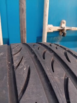 2+1 gratis 235/45R17 Pirelli Pzero - 7