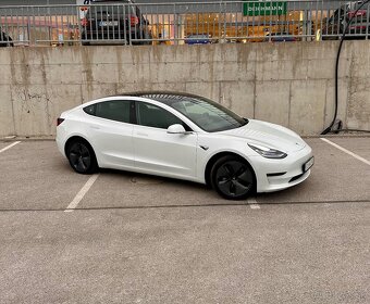 TESLA MODEL 3 LONG RANGE - 7