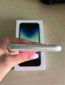 iPhone 8 Silver - 7