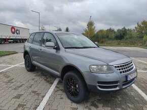 Volkswagen Touareg 3.0 TDi 165 KW - 7