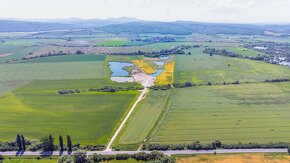 Na predaj pozemky s VODNOU PLOCHOU pri Lučenci. - 7