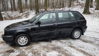 Volkswagen Golf 3 - 7