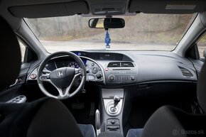 Honda Civic 8g 1.8 i-VTEC automat - 7