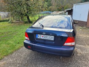 Hyundai Accent 1.3 benzín - 7