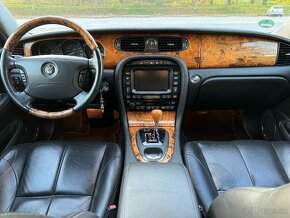 Jaguar XJ 8 4,2 Executive - 7