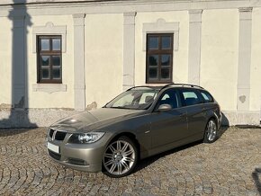 BMW 320d Touring E91 - 7