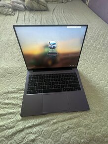 Huawei matebook - 7