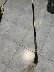 Hokejky Bauer juniorske a intermedialka - 7