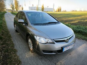 Honda Civic sedan 1.8 I-VTEC - 7