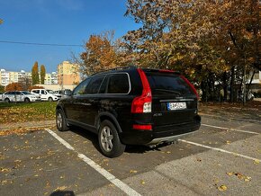 Volvo XC90 7 miestne - 7