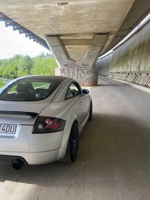 Audi TT 1.8t 132kw - 7