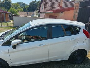 Ford fiesta - 7