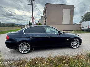 Bmw e90 330i 190kw - 7