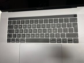 Macbook Pro 15" 1TB 32 RAM i9 - 7