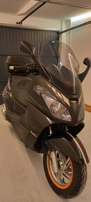 Aprilia - 7