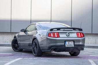 Ford Mustang Coupé 5.0 V8 / Automat / Po veľkom servise - 7