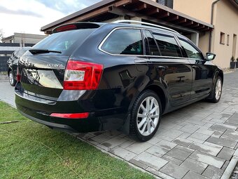 Škoda Octavia Combi 2.0 TDI Business DSG - 7