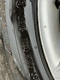 Letná originál BMW sada 255/50 R19 Pre X5 - 7