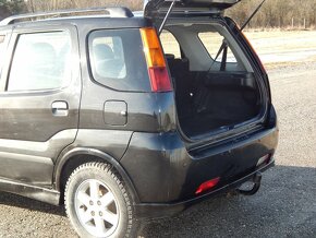 Predám Suzuki Ignis 4x4 - 7