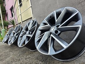 Vega Antracit 5x112 R19 8Jx19 ET44 Superb 3 Sportline - 7