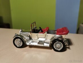 Matchbox yesteryear Daimler - 7