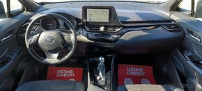 Toyota C-HR 1.8 Hybrid Executive FWD e-CVT REZERVOVANÉ - 7