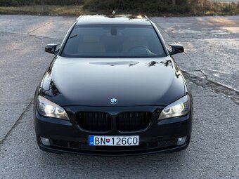 BMW 740d xDrive F01 - 7