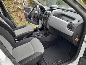 DACIA DUSTER 1.6 16V 77KW,NAJETO 157.300 KM,ROK 2014 - 7