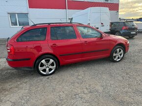 ŠKODA OCTAVIA 1,9 TDI 4x4 ELEGANCE - 7