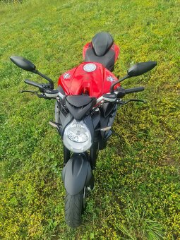 Mv Agusta brutale 800 - 7