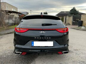 Kia ProCeed GT 1.6 T-GDi  A/T - 7