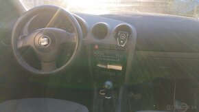 Seat Ibiza 1,4 55kw .2002 - 7