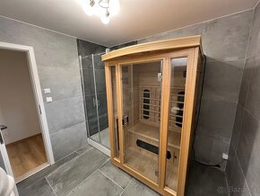 VEĽKÁ DOMAŠA - VALKOV APARTMÁNOVÝ DOM SO 6 OBYTNÝMI JEDNOTKA - 7