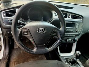 Kia Ceed - 7