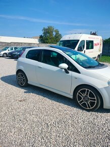 Fiat Grande punto 1,3 diesel - 7