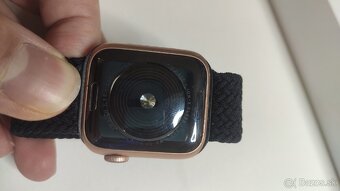 Apple Watch SE - 7