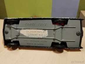 Corgi toys Oldsmobil - 7