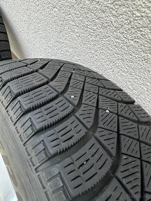 Zimna Sada 215/65 R17 PIRELI - 7