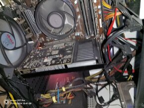 PC komponenty AMD AM4 - 7