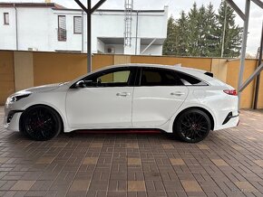 KIA Proceed GT 1.6 - 7