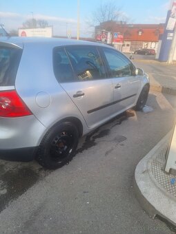 VOLKSWAGEN GOLF 5 1.9 TDI - 7